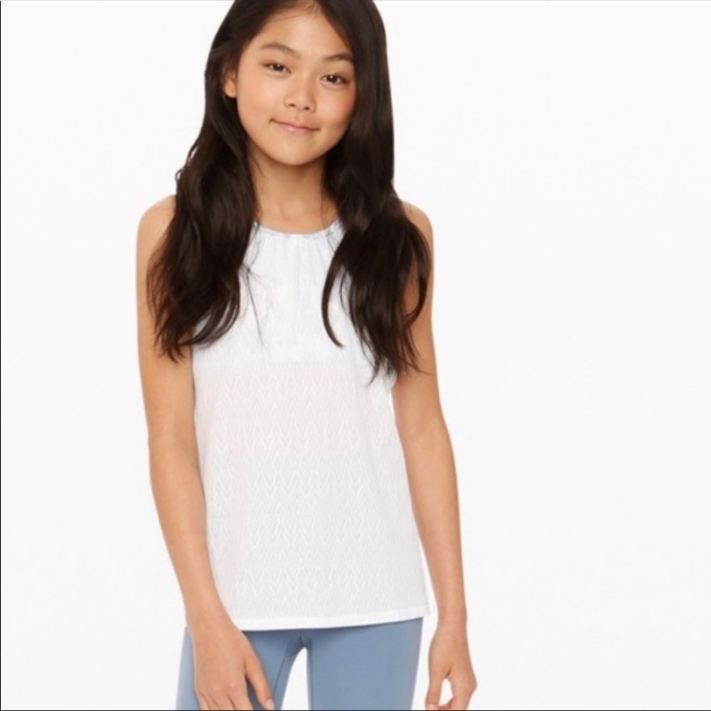 Ivivva Lululemon - set of 2 White Tank Tops